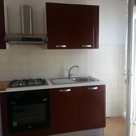 Apartment A Casa Di Ely Lido di Camaiore
