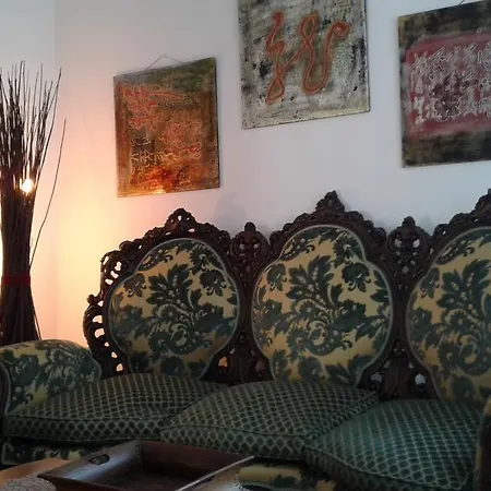 A Casa Di Ely Apartment